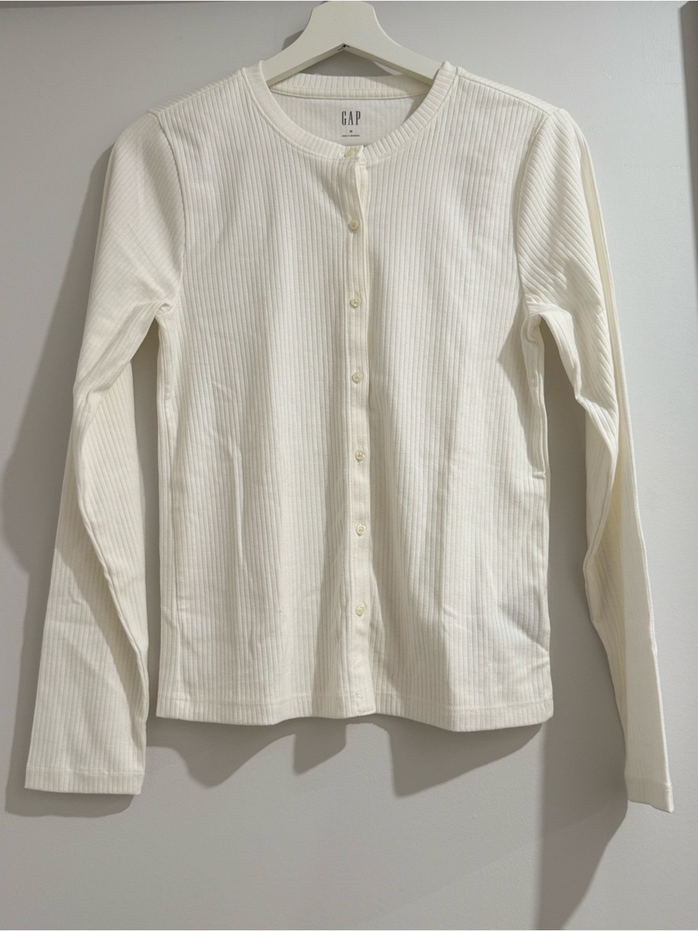 GAP Ribbed Button-Up Top